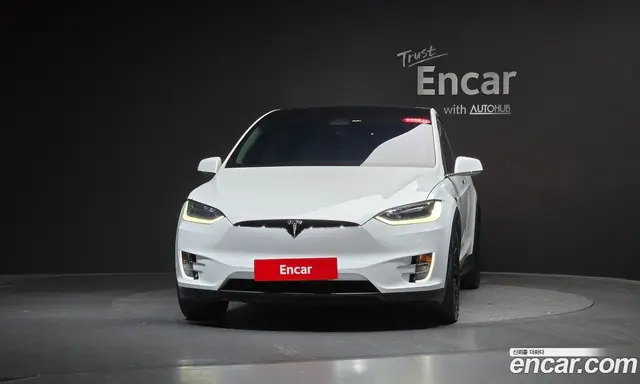 Tesla Model X 2019 0.3 автомат (гидро), миниатюра 2 Tesla Model X 2019 0.3 автомат (гидро), миниатюра 2