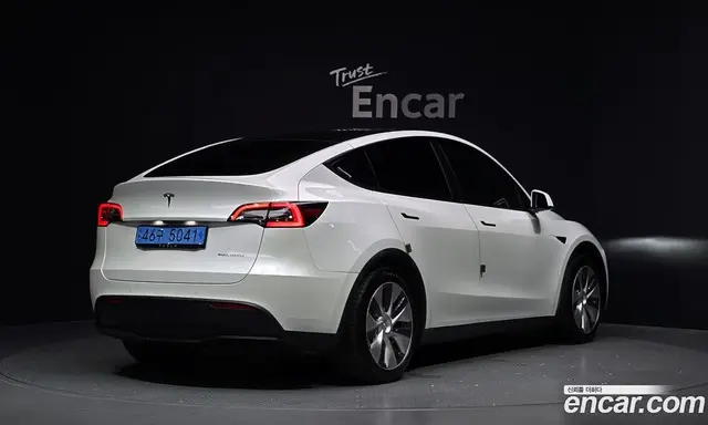 Tesla Model Y 2021 0.2 автомат (гидро), миниатюра 2 Tesla Model Y 2021 0.2 автомат (гидро), миниатюра 2