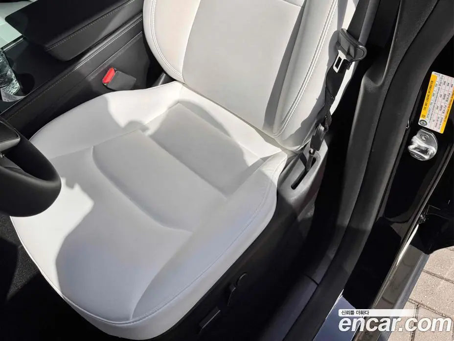 Tesla Model Y 2022 2.0 автомат (гидро), фото 4 Tesla Model Y 2022 2.0 автомат (гидро), фото 4