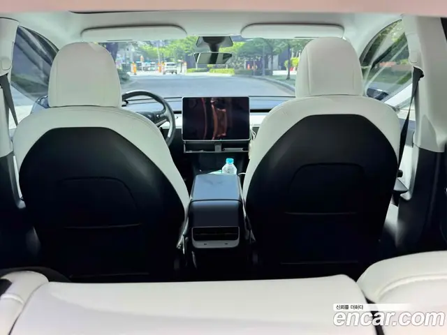Tesla Model Y 2022 2.0 автомат (гидро), миниатюра 9 Tesla Model Y 2022 2.0 автомат (гидро), миниатюра 9