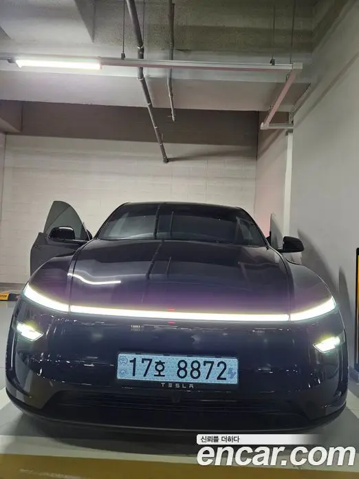 Tesla Model Y 2026 2.0 автомат (гидро), миниатюра 3