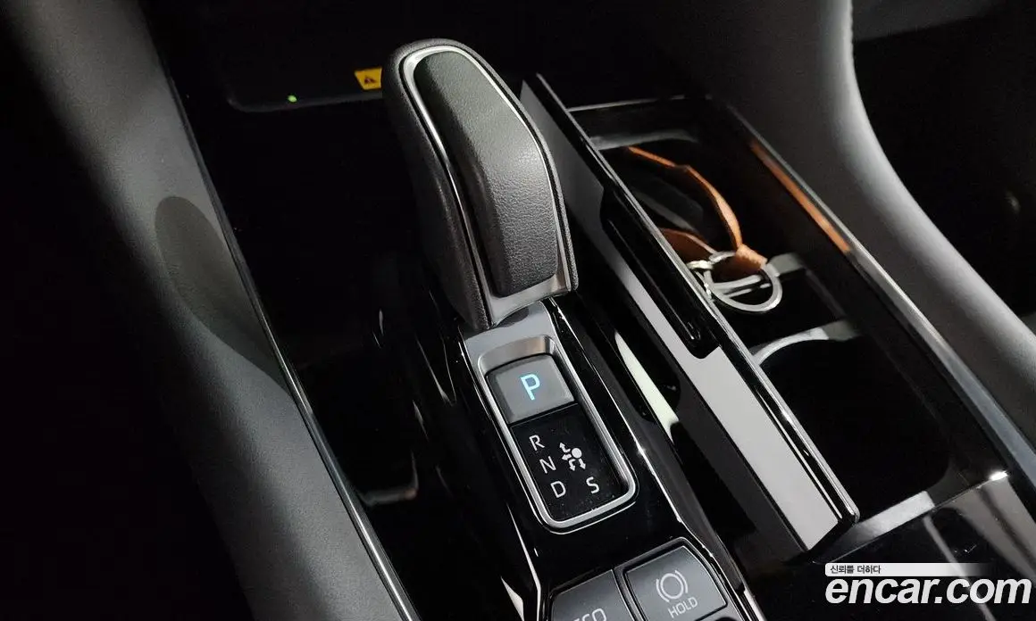 Toyota Alphard 2024 2.5 автомат (гидро), фото 9 Toyota Alphard 2024 2.5 автомат (гидро), фото 9