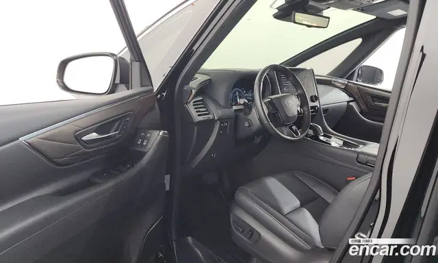 Toyota Alphard 2024 2.5 автомат (гидро), миниатюра 10 Toyota Alphard 2024 2.5 автомат (гидро), миниатюра 10
