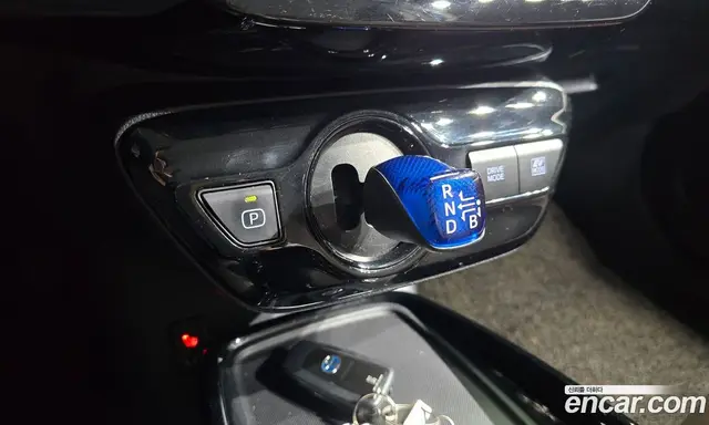 Toyota Prius 2019 1.8 автомат (гидро), миниатюра 11 Toyota Prius 2019 1.8 автомат (гидро), миниатюра 11