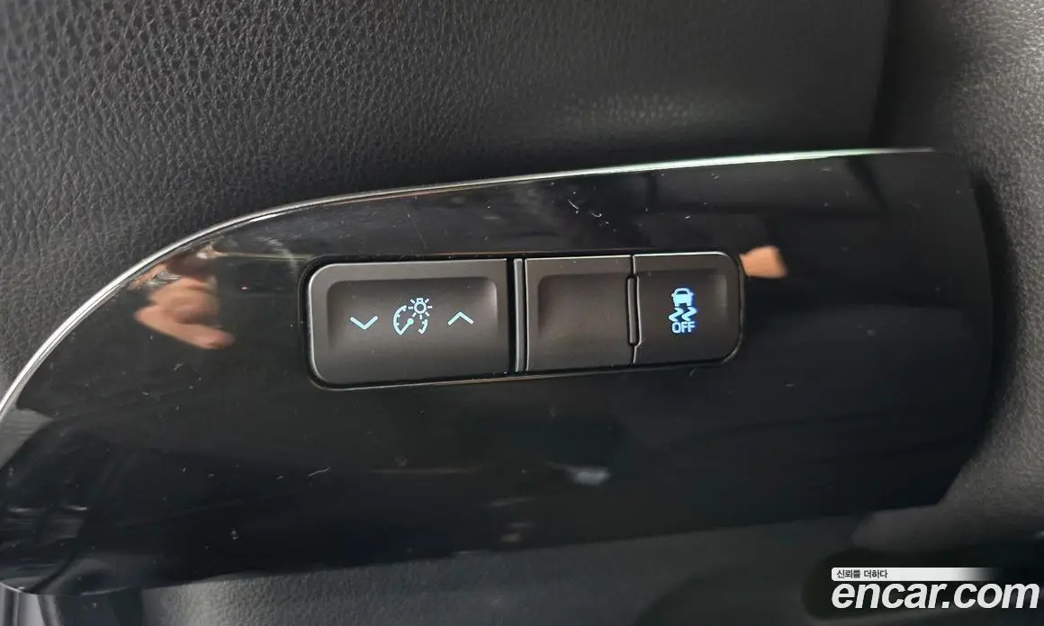 Toyota Prius 2019 1.8 автомат (гидро), фото 25 Toyota Prius 2019 1.8 автомат (гидро), фото 25