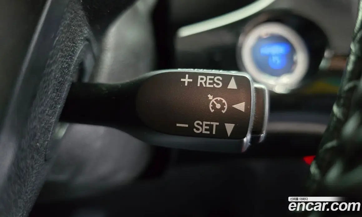Toyota Prius 2019 1.8 автомат (гидро), фото 26 Toyota Prius 2019 1.8 автомат (гидро), фото 26