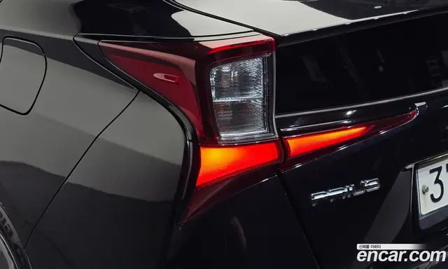 Toyota Prius 2019 1.8 автомат (гидро), миниатюра 8 Toyota Prius 2019 1.8 автомат (гидро), миниатюра 8