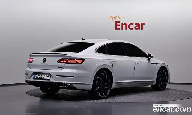 Volkswagen Arteon 2022 2.0 автомат (гидро), миниатюра 2 Volkswagen Arteon 2022 2.0 автомат (гидро), миниатюра 2