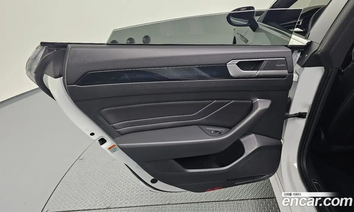 Volkswagen Arteon 2022 2.0 автомат (гидро), фото 15 Volkswagen Arteon 2022 2.0 автомат (гидро), фото 15