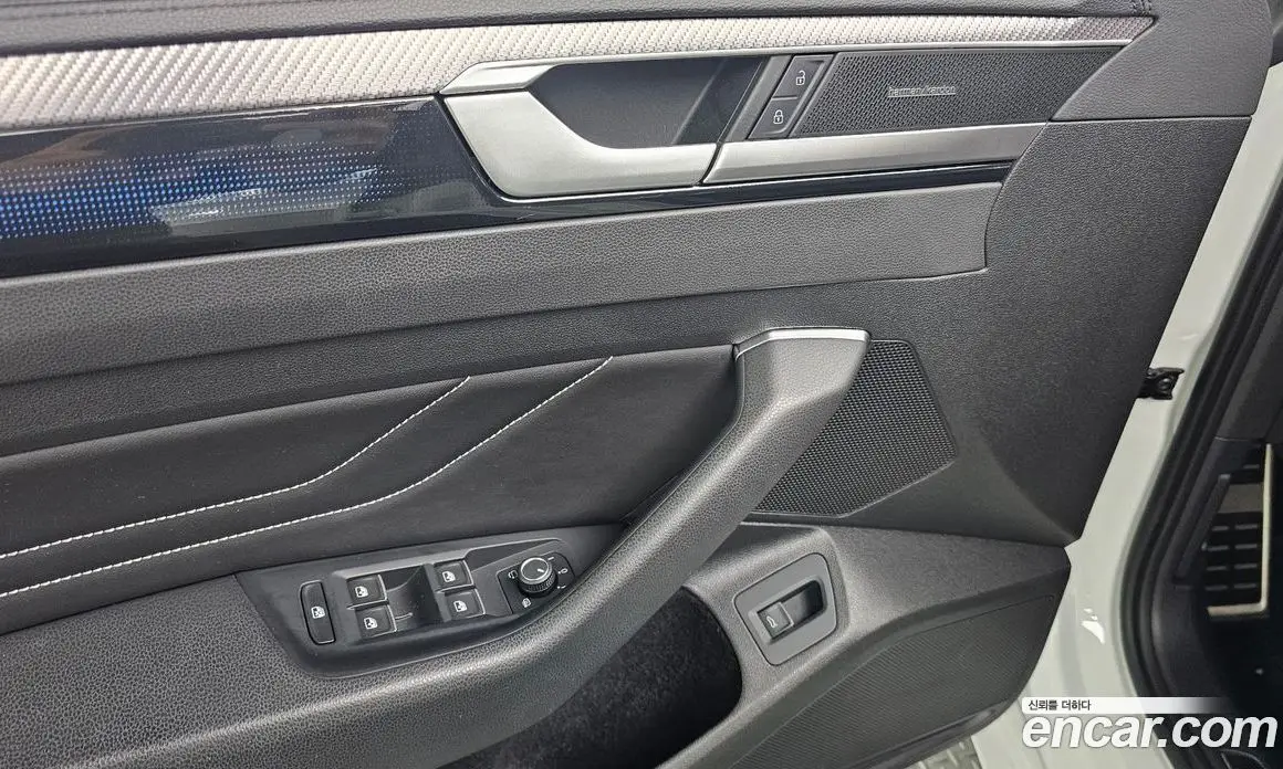 Volkswagen Arteon 2022 2.0 автомат (гидро), фото 25 Volkswagen Arteon 2022 2.0 автомат (гидро), фото 25