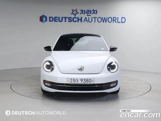 Volkswagen Beatle 2014 2.0 автомат (гидро), миниатюра 3 Volkswagen Beatle 2014 2.0 автомат (гидро), миниатюра 3