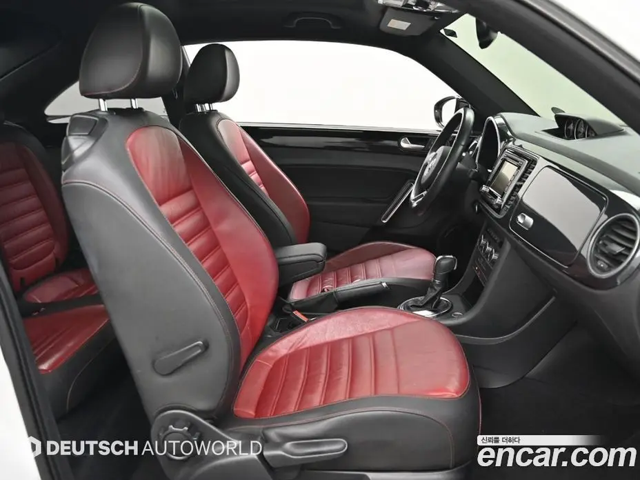Volkswagen Beatle 2014 2.0 автомат (гидро), фото 10 Volkswagen Beatle 2014 2.0 автомат (гидро), фото 10