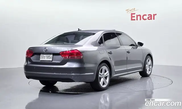 Volkswagen Passat 2015 2.0 автомат (гидро), миниатюра 2 Volkswagen Passat 2015 2.0 автомат (гидро), миниатюра 2