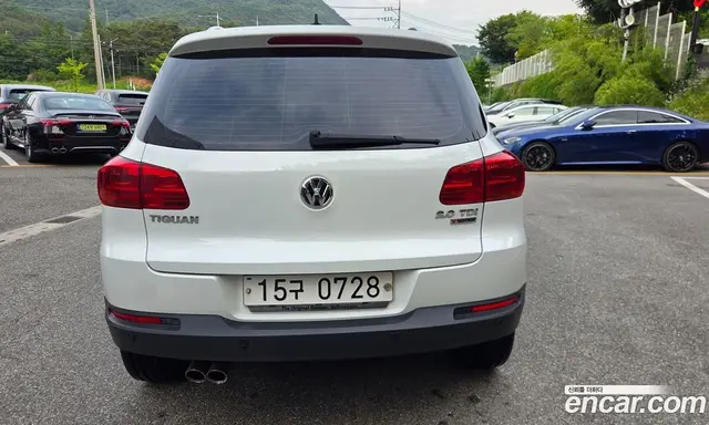 Volkswagen Tiguan 2016 2.0 автомат (гидро), миниатюра 5