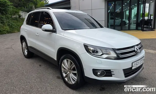 Volkswagen Tiguan 2016 2.0 автомат (гидро), миниатюра 8