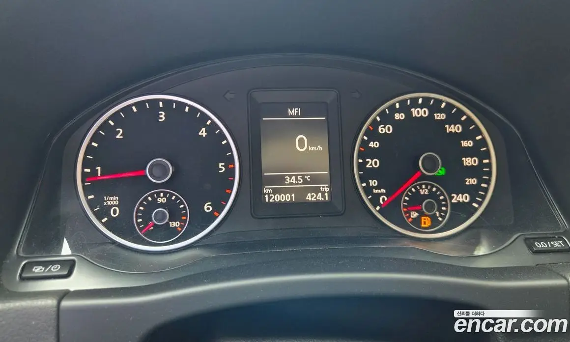 Volkswagen Tiguan 2016 2.0 автомат (гидро), фото 10