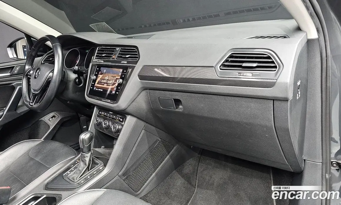 Volkswagen Tiguan 2020 2.0 автомат (гидро), фото 31 Volkswagen Tiguan 2020 2.0 автомат (гидро), фото 31