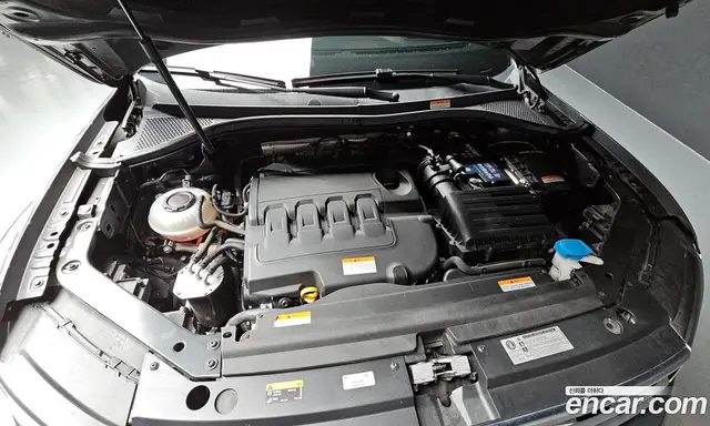 Volkswagen Tiguan 2020 2.0 автомат (гидро), миниатюра 6 Volkswagen Tiguan 2020 2.0 автомат (гидро), миниатюра 6
