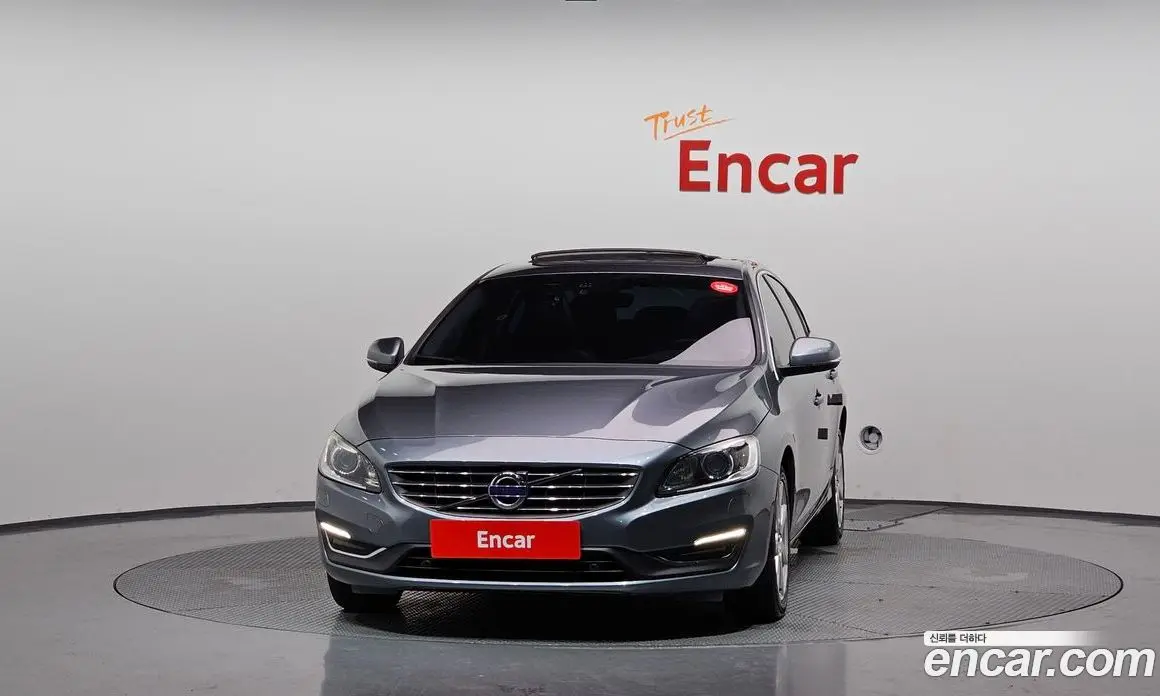 Volvo S60 2017 2.0 автомат (гидро), фото 3 Volvo S60 2017 2.0 автомат (гидро), фото 3