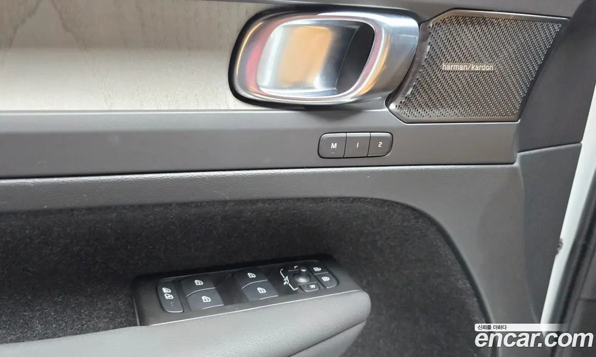 Volvo XC40 2021 2.0 автомат (гидро), фото 32 Volvo XC40 2021 2.0 автомат (гидро), фото 32