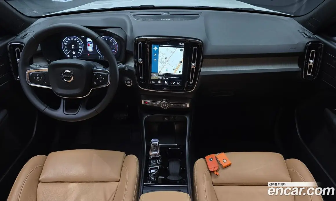 Volvo XC40 2021 2.0 автомат (гидро), фото 10 Volvo XC40 2021 2.0 автомат (гидро), фото 10