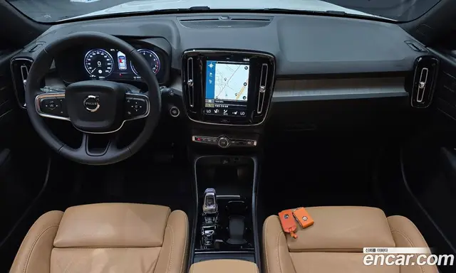 Volvo XC40 2021 2.0 автомат (гидро), миниатюра 10 Volvo XC40 2021 2.0 автомат (гидро), миниатюра 10