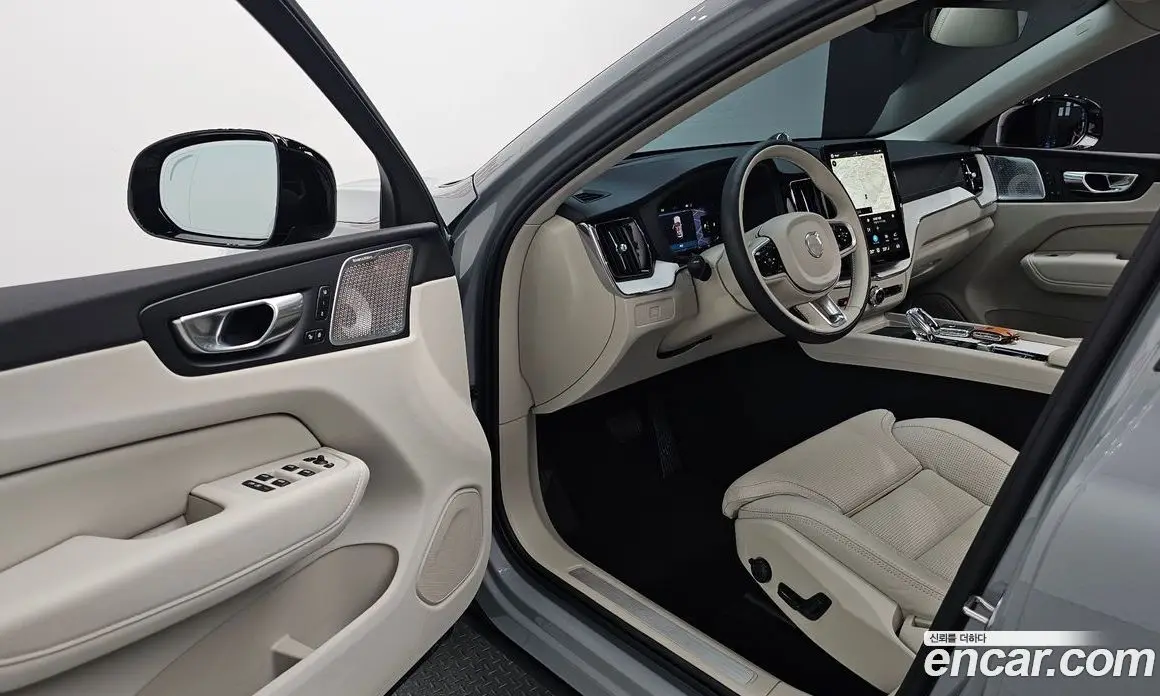 Volvo XC60 2026 2.0 автомат (гидро), фото 16 Volvo XC60 2026 2.0 автомат (гидро), фото 16