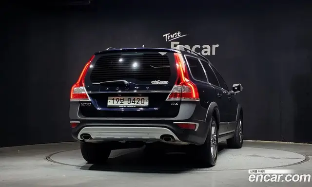 Volvo XC70 2016 2.0 автомат (гидро), миниатюра 4 Volvo XC70 2016 2.0 автомат (гидро), миниатюра 4