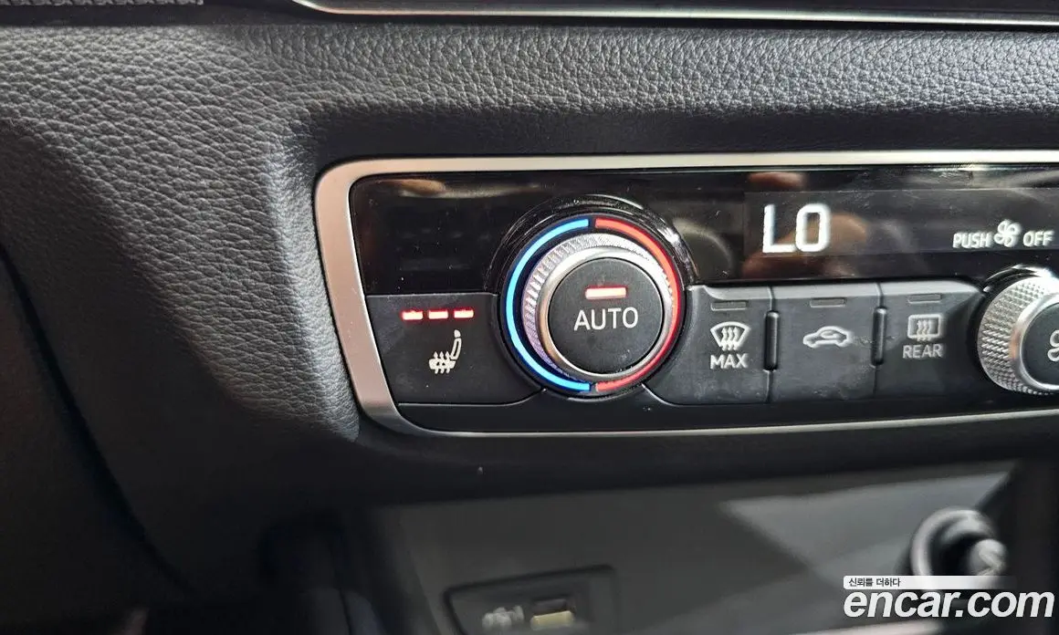 Audi A3 2018 2.0 автомат (гидро), фото 16 Audi A3 2018 2.0 автомат (гидро), фото 16