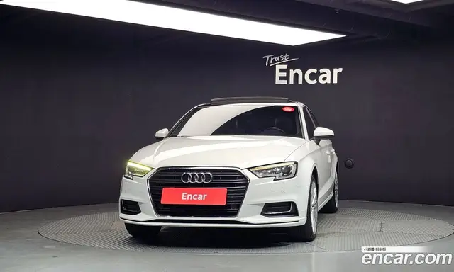 Audi A3 2018 2.0 автомат (гидро), миниатюра 3 Audi A3 2018 2.0 автомат (гидро), миниатюра 3