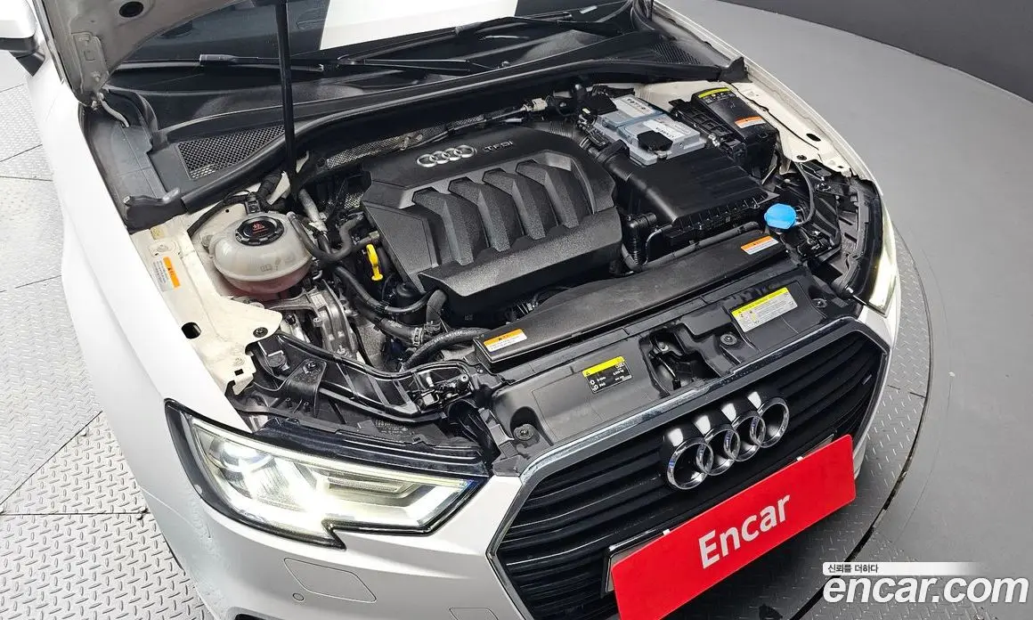 Audi A3 2018 2.0 автомат (гидро), фото 6 Audi A3 2018 2.0 автомат (гидро), фото 6