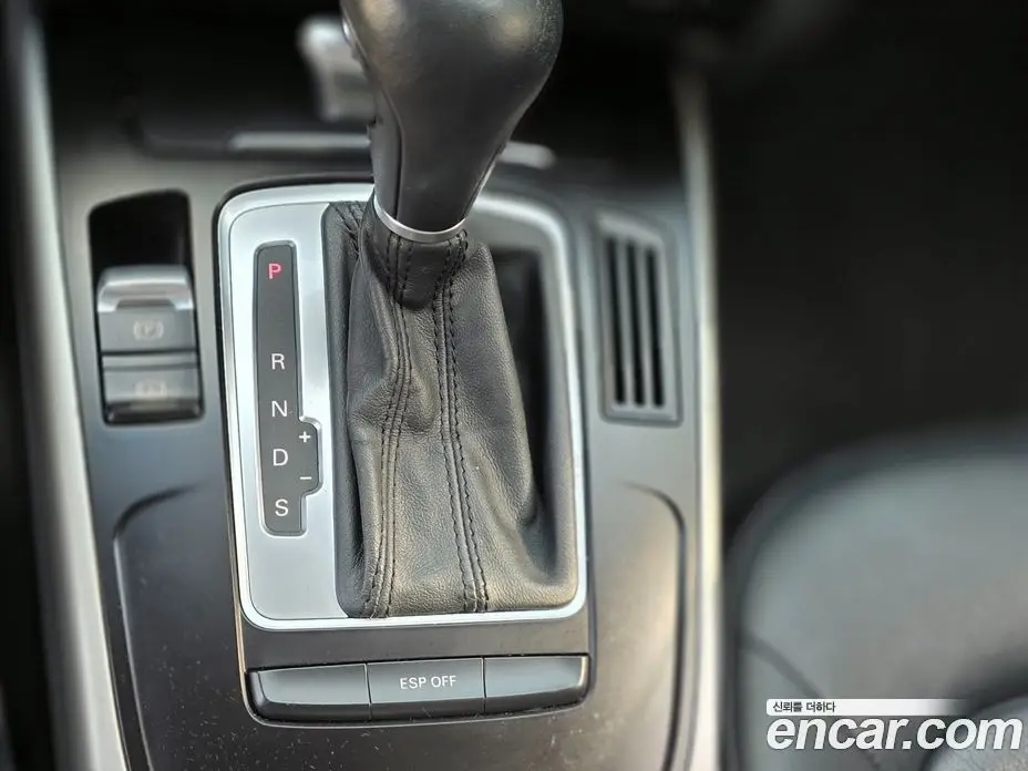 Audi A4 2010 2.0 автомат (гидро), фото 17 Audi A4 2010 2.0 автомат (гидро), фото 17