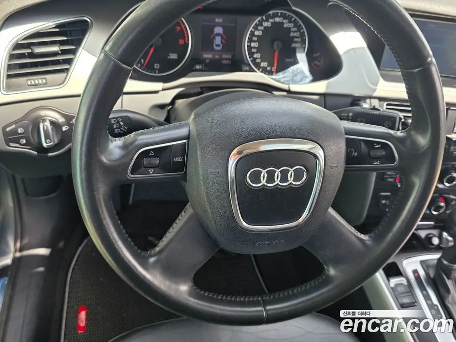 Audi A4 2010 2.0 автомат (гидро), фото 6 Audi A4 2010 2.0 автомат (гидро), фото 6