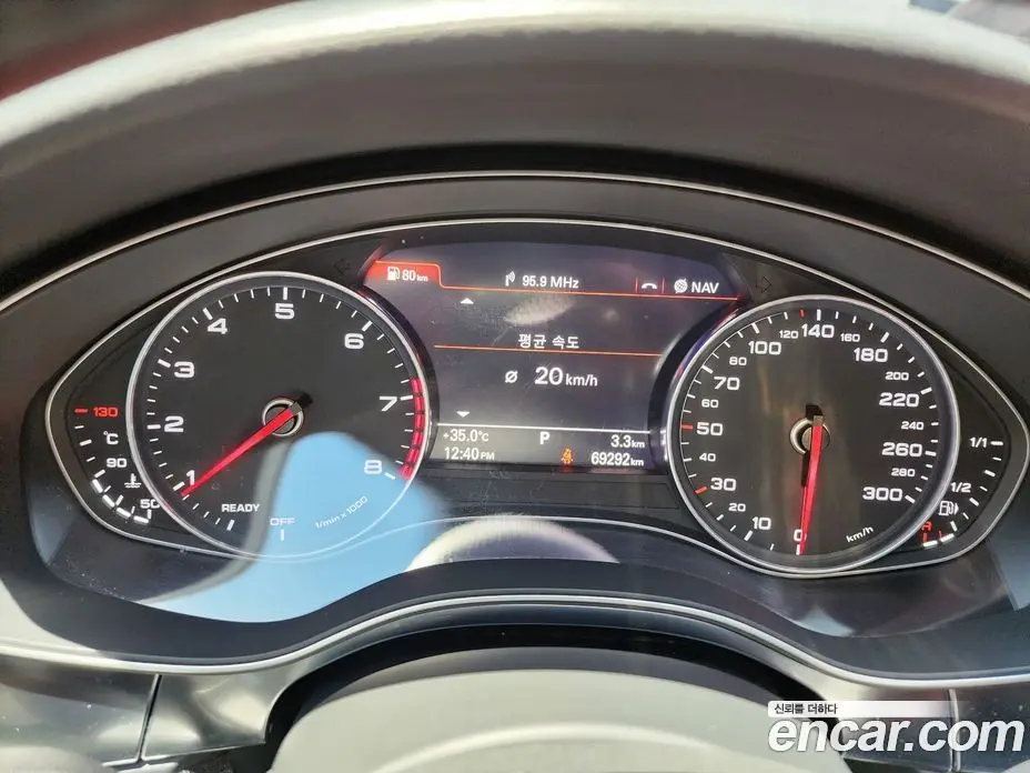 Audi A6 2018 2.0 автомат (гидро), фото 8