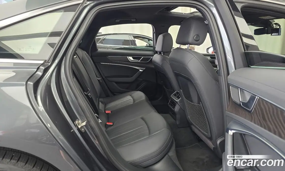 Audi A6 2021 2.0 автомат (гидро), фото 12 Audi A6 2021 2.0 автомат (гидро), фото 12