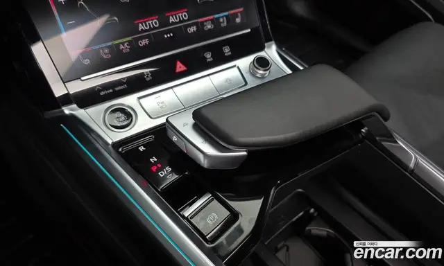 Audi e-tron 2022 0.2 автомат (гидро), миниатюра 12