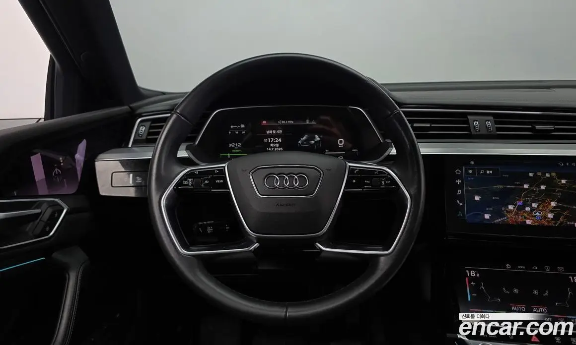Audi e-tron 2022 0.2 автомат (гидро), фото 19 Audi e-tron 2022 0.2 автомат (гидро), фото 19