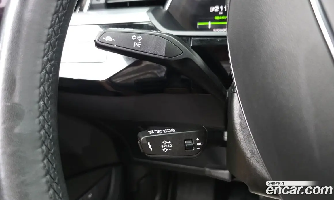 Audi e-tron 2022 0.2 автомат (гидро), фото 23 Audi e-tron 2022 0.2 автомат (гидро), фото 23