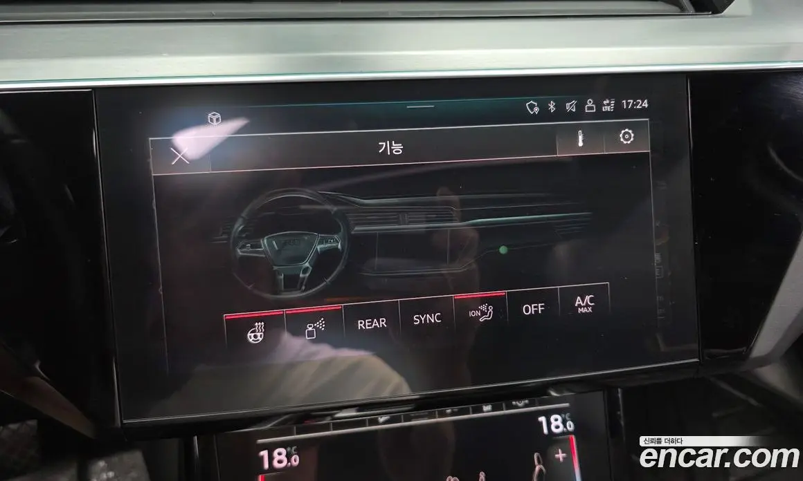 Audi e-tron 2022 0.2 автомат (гидро), фото 26 Audi e-tron 2022 0.2 автомат (гидро), фото 26