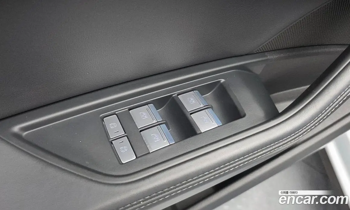 Audi e-tron 2022 0.2 автомат (гидро), фото 31 Audi e-tron 2022 0.2 автомат (гидро), фото 31