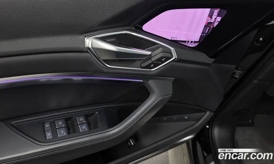 Audi e-tron 2023 0.2 автомат (гидро), фото 28 Audi e-tron 2023 0.2 автомат (гидро), фото 28