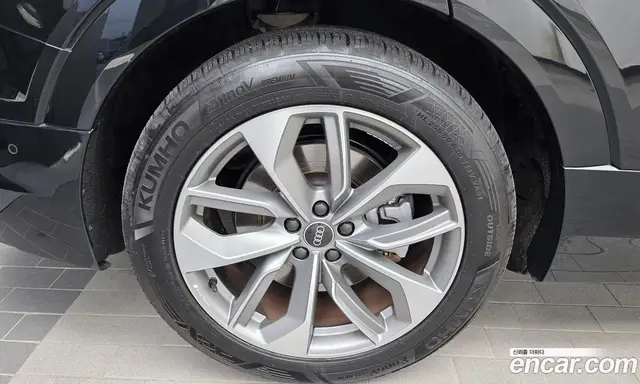 Audi e-tron 2023 0.2 автомат (гидро), миниатюра 5 Audi e-tron 2023 0.2 автомат (гидро), миниатюра 5