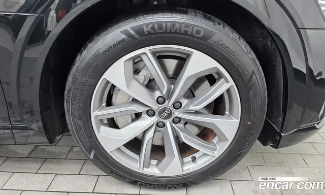 Audi e-tron 2023 0.2 автомат (гидро), миниатюра 7 Audi e-tron 2023 0.2 автомат (гидро), миниатюра 7