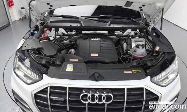 Audi Q5 2023 2.0 автомат (гидро), миниатюра 6