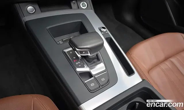 Audi Q5 2023 2.0 автомат (гидро), миниатюра 9