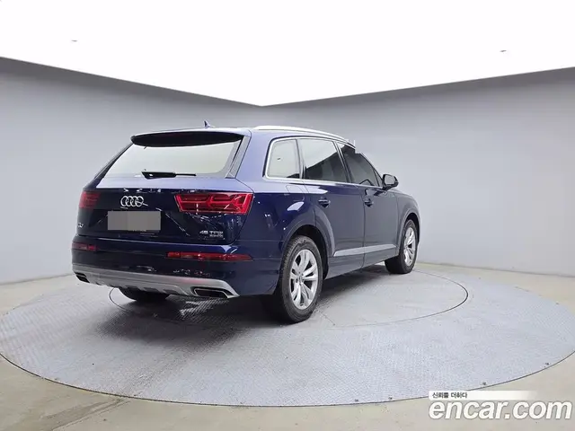 Audi Q7 2019 2.0 автомат (гидро), миниатюра 2 Audi Q7 2019 2.0 автомат (гидро), миниатюра 2