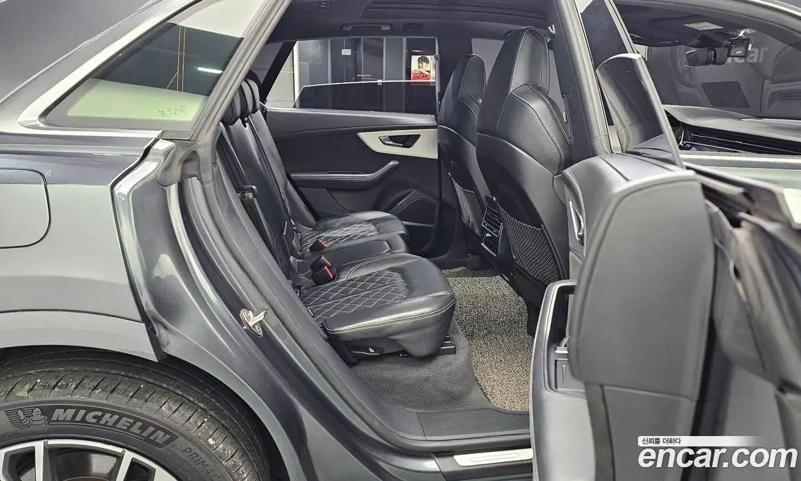 Audi Q8 2021 3.0 автомат (гидро), фото 11