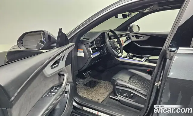 Audi Q8 2021 3.0 автомат (гидро), миниатюра 9