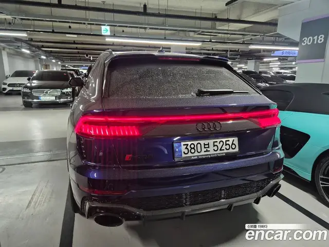 Audi RSQ8 2021 4.0 автомат (гидро), миниатюра 3 Audi RSQ8 2021 4.0 автомат (гидро), миниатюра 3