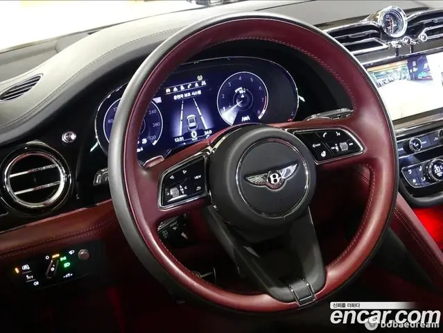 Bentley Bentayga 2022 4.0 автомат (гидро), миниатюра 11 Bentley Bentayga 2022 4.0 автомат (гидро), миниатюра 11